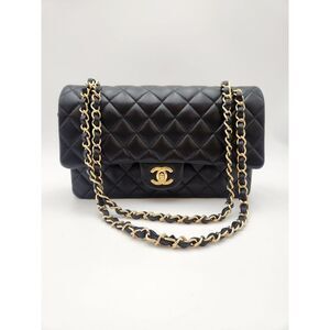 Classic Medium Lambskin Black Condition